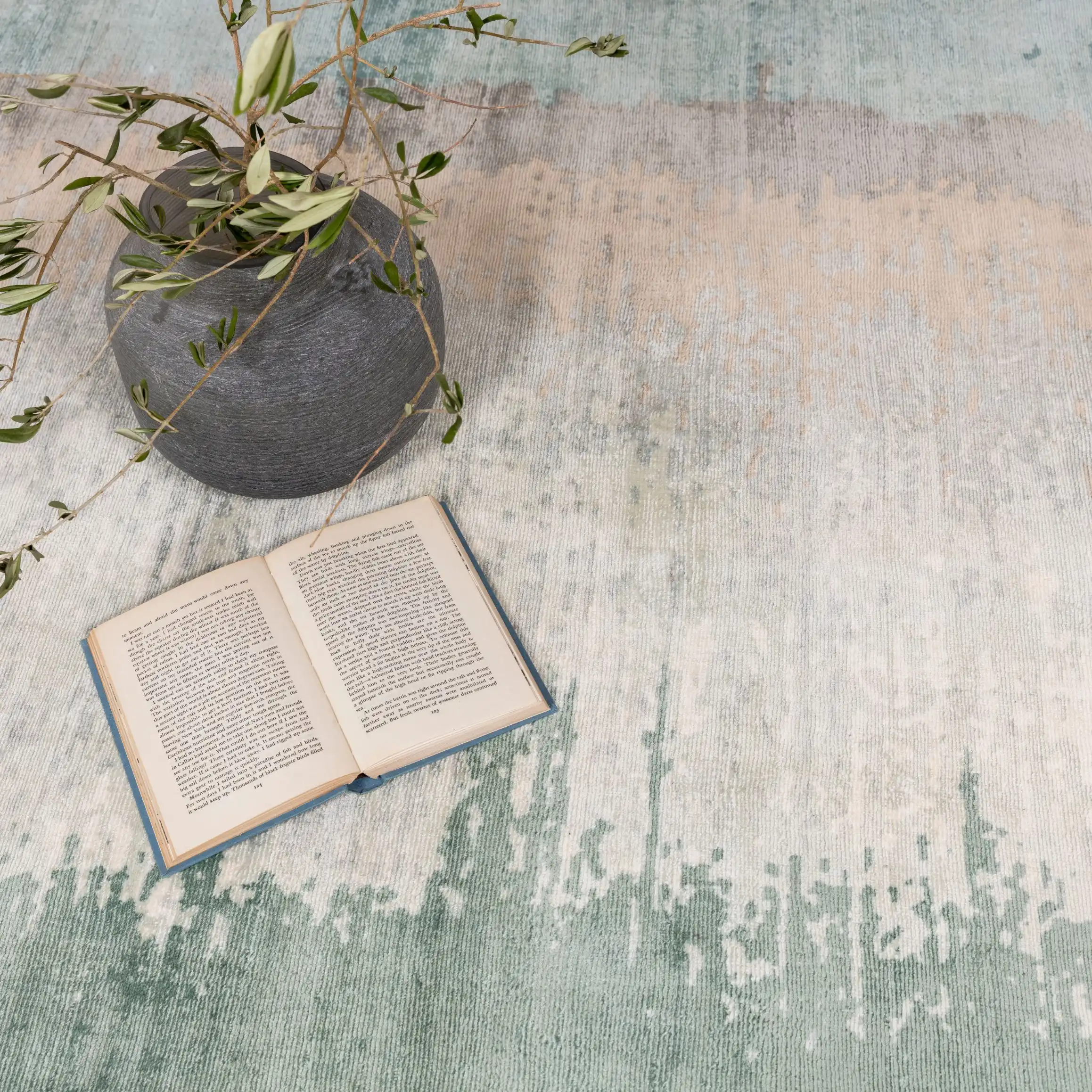 Juno Verdant Rug - Image 4