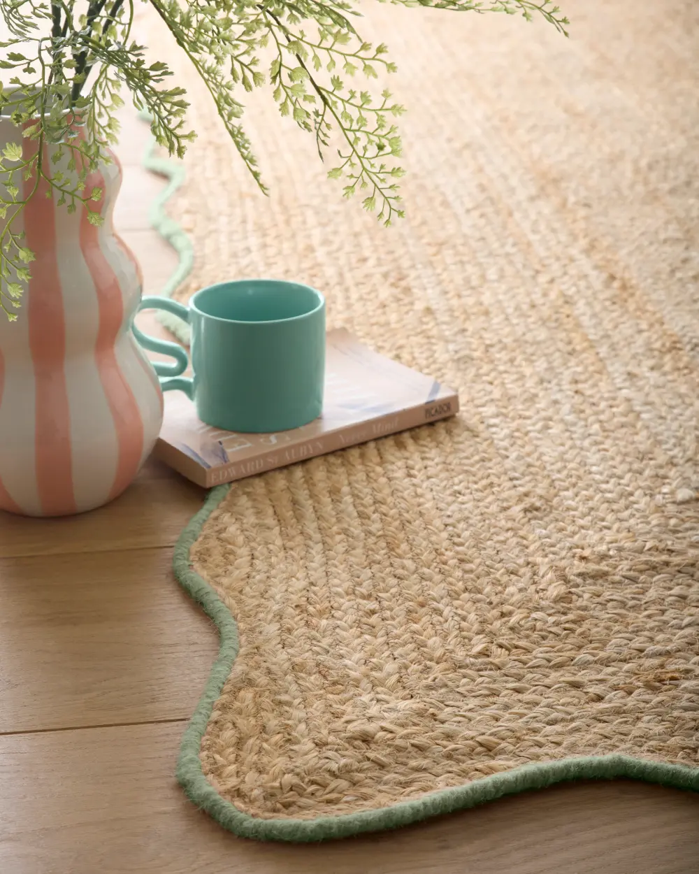 Jute Scalloped Edge Green - Image 6