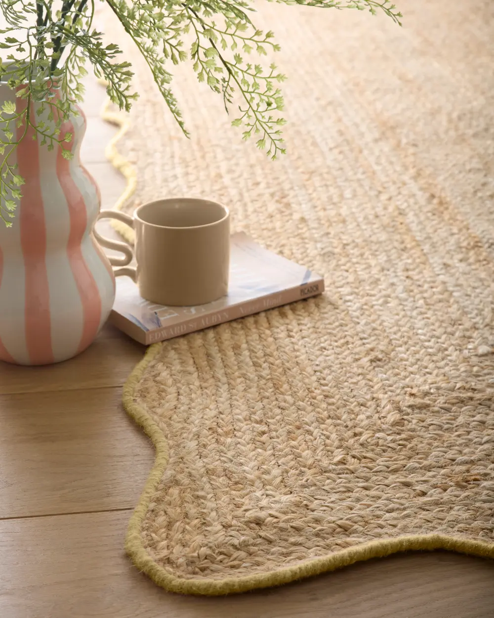 Jute Scalloped Edge Yellow - Image 3