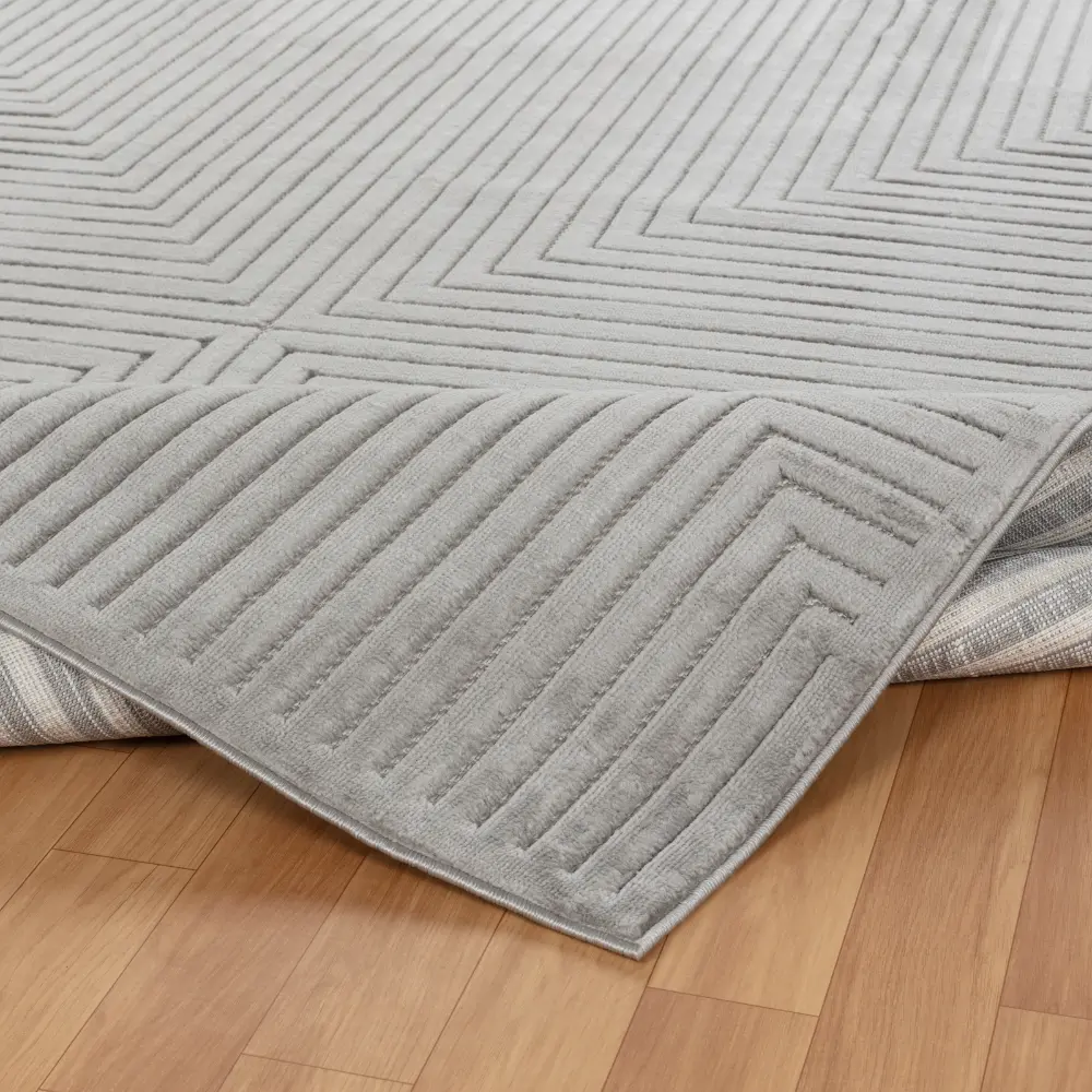 Kiyoshi In- & Outdoor 3D High & Low Pile Textured Grey Rug - Image 10