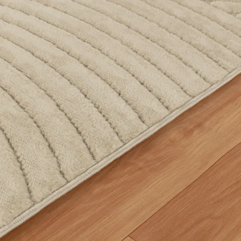 Koana In- & Outdoor 3D High & Low Pile Textured Beige Rug - Image 5