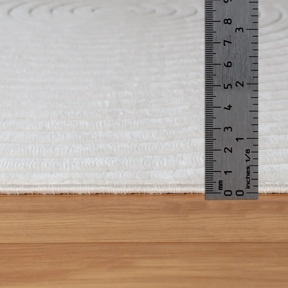Koana In- & Outdoor 3D High & Low Pile Textured White Rug - Image 10