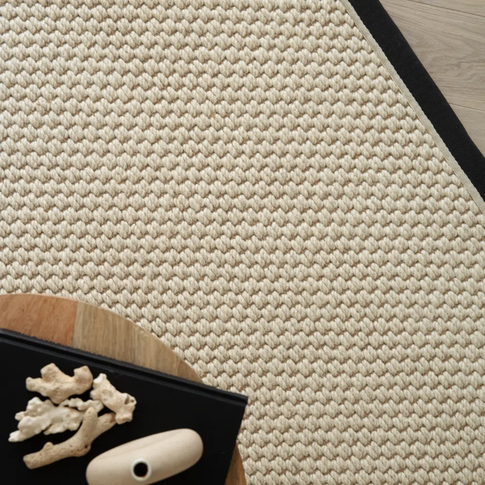 Korra Double Loop Charcoal Cream - Image 5