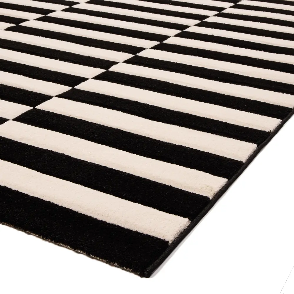 Laurence Llewelyn-Bowen Dolce Vita Black/White - Image 5