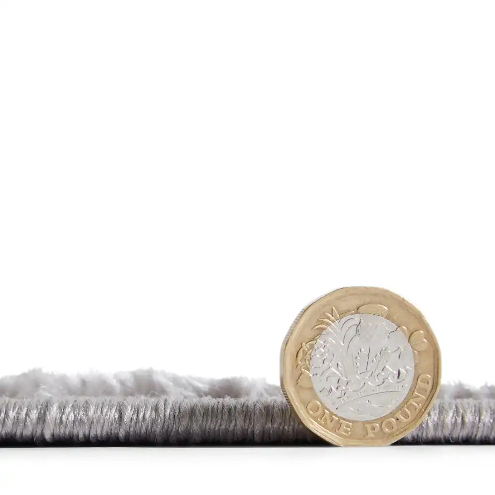 Laurence Llewelyn-Bowen Imperial Silver Rug - Image 9