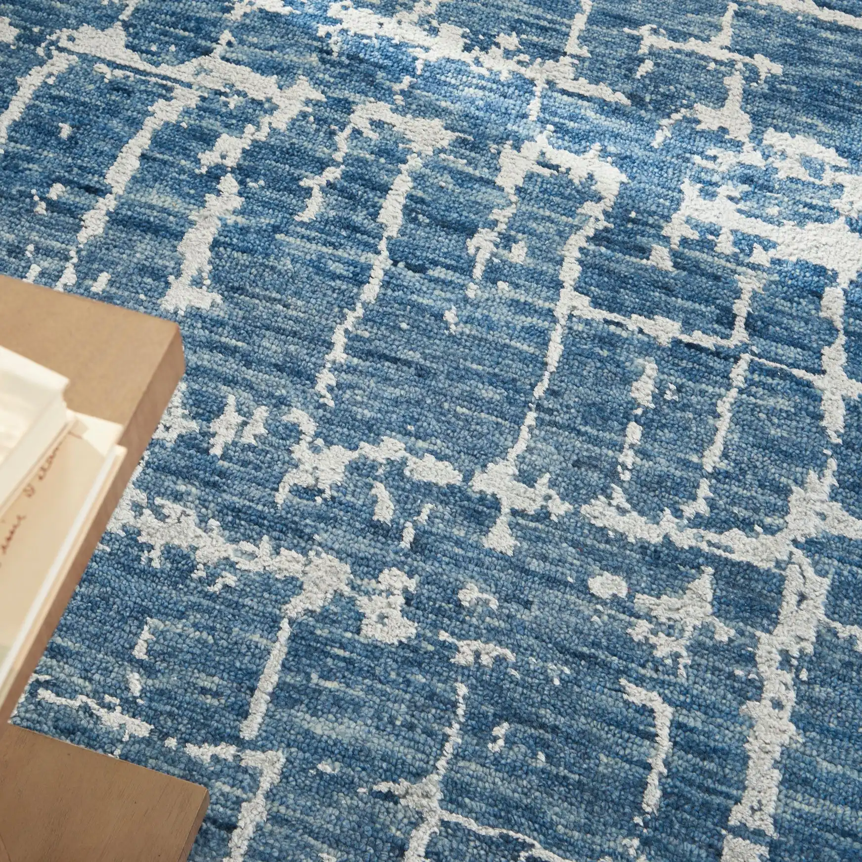 Luna LUN02 Blue Silver Rug - Image 3