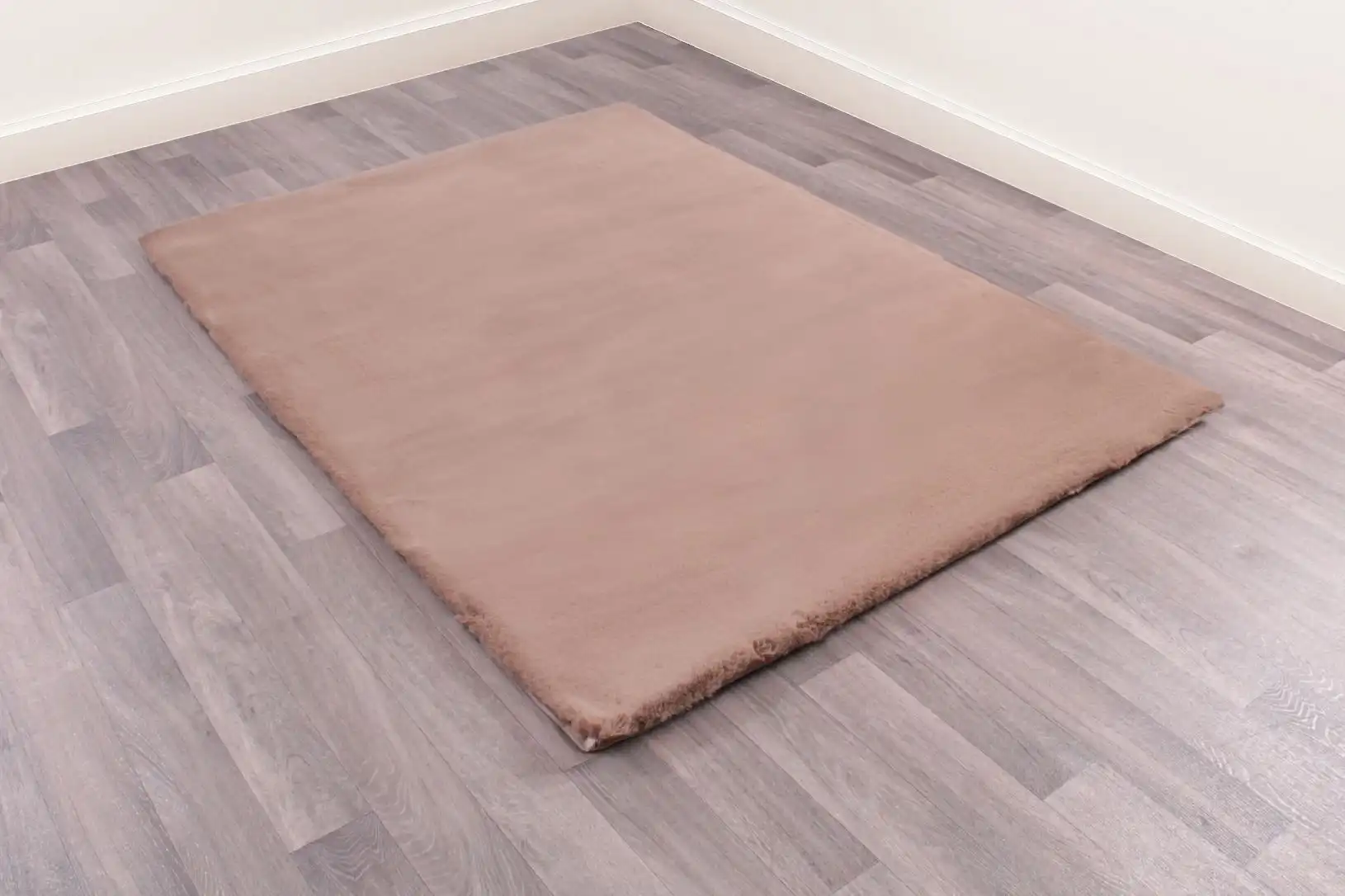 Luxe Faux Fur Beige Rug - Image 2