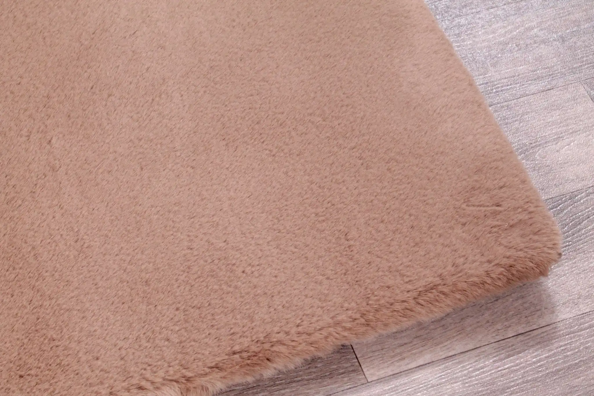 Luxe Faux Fur Beige Rug - Image 5