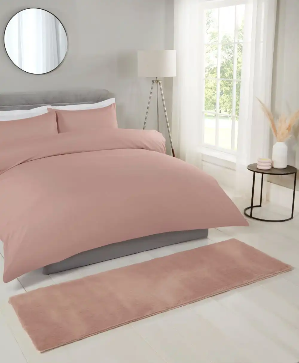 Luxe Faux Fur Blush Rug - Image 7