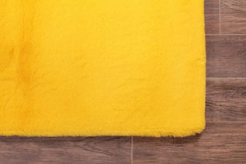 Luxe Faux Fur Ochre Rug - Image 4