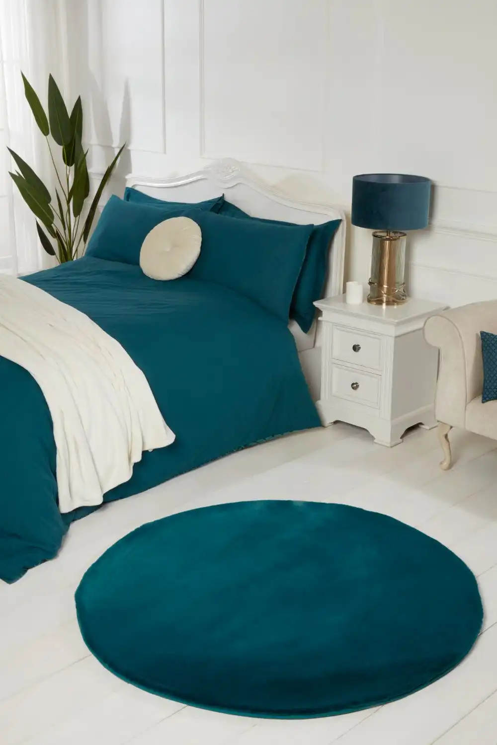 Luxe Faux Fur Teal Rug - Image 6