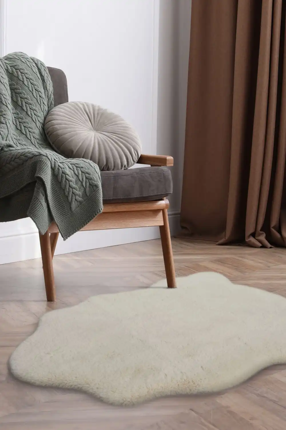 Luxury Faux Fur Melrose Ivory Rug - Image 3