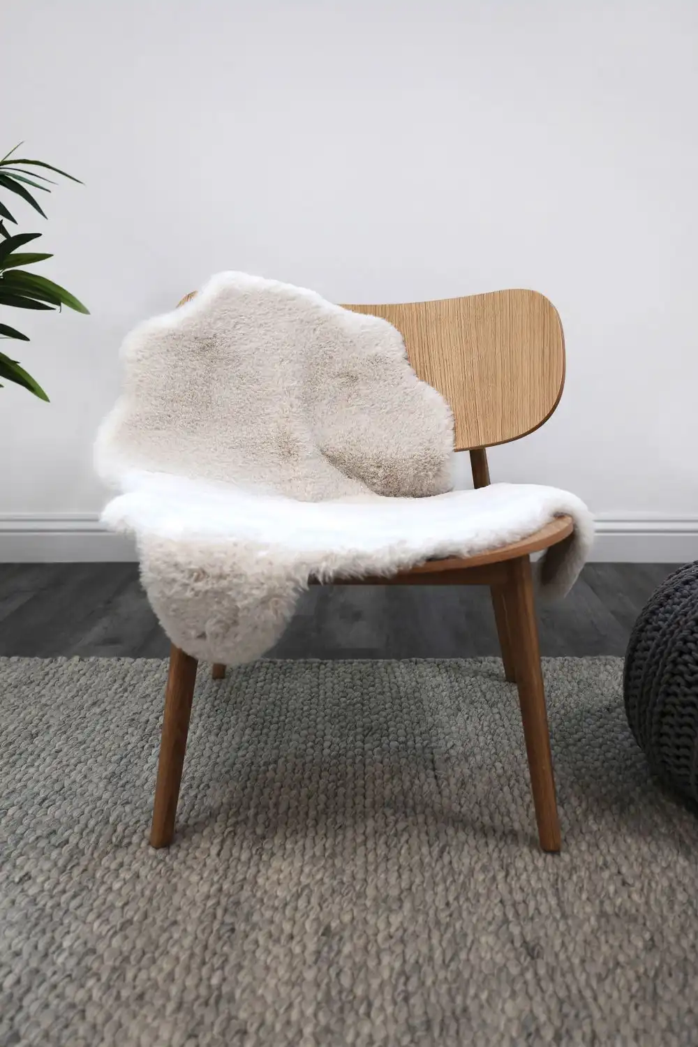 Luxury Faux Fur Melrose Ivory Rug - Image 4