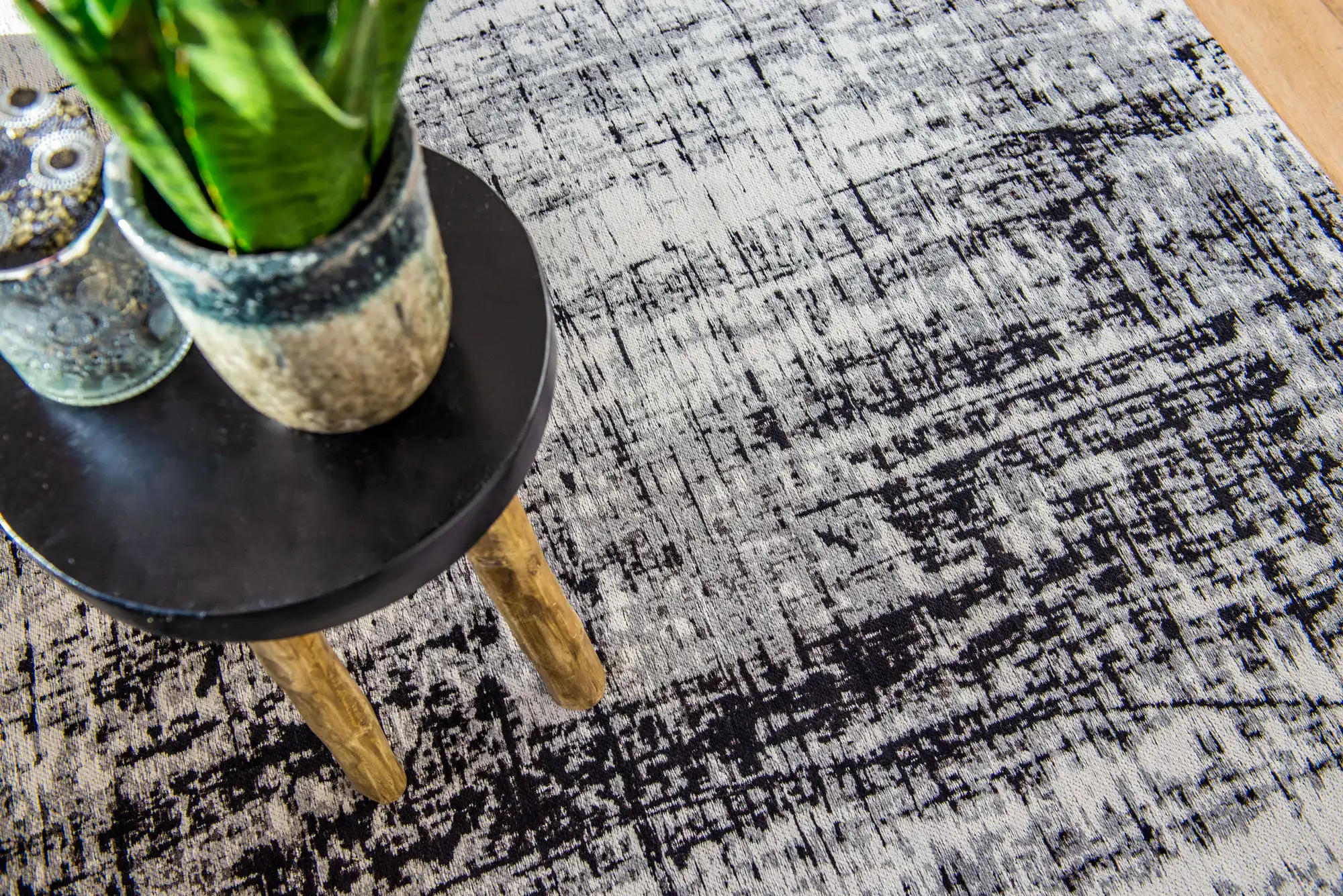 Mad Men 8926 Black and White Washable Rug - Image 5