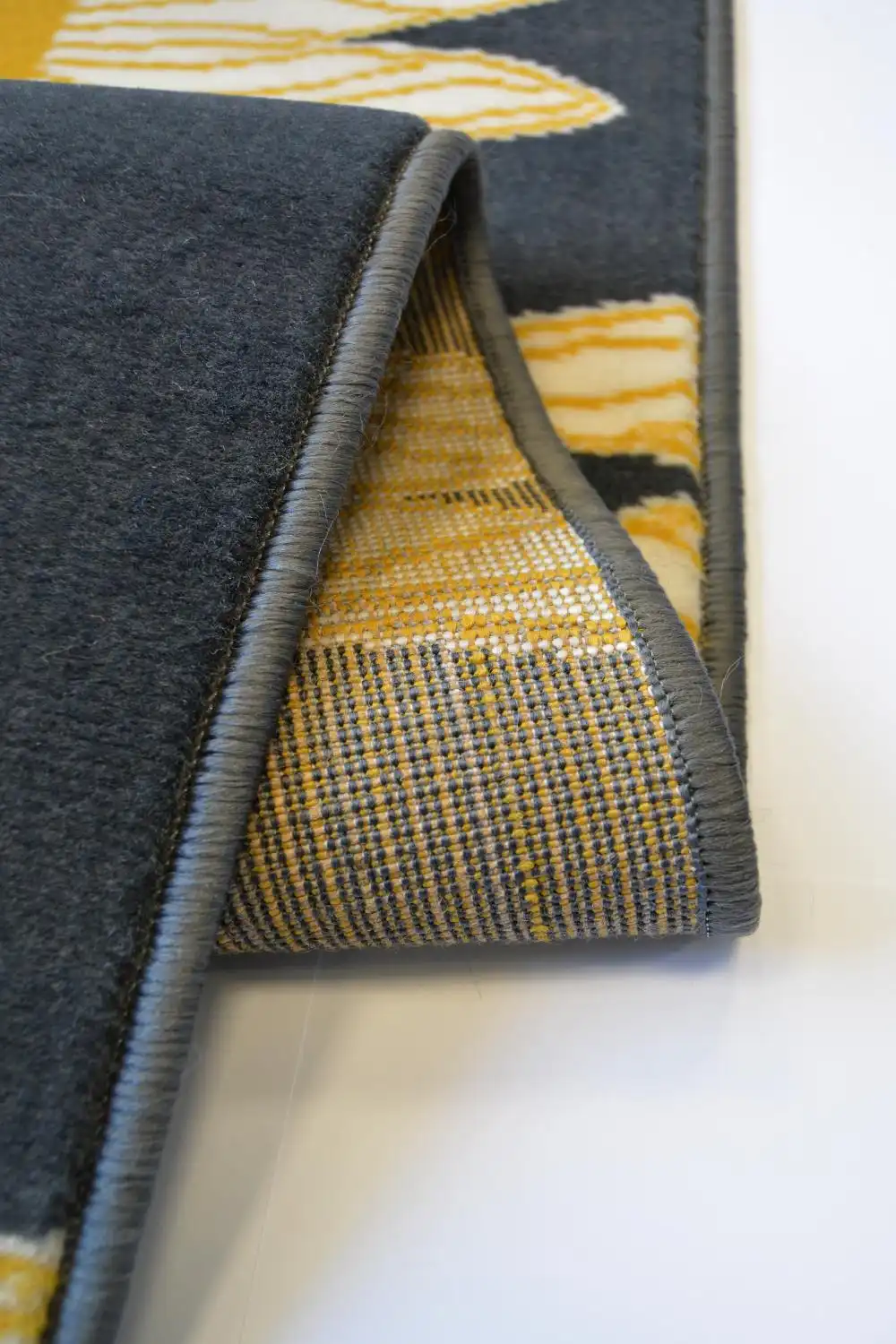 Maestro DRAGONFLY CHARCOAL Rug - Image 3