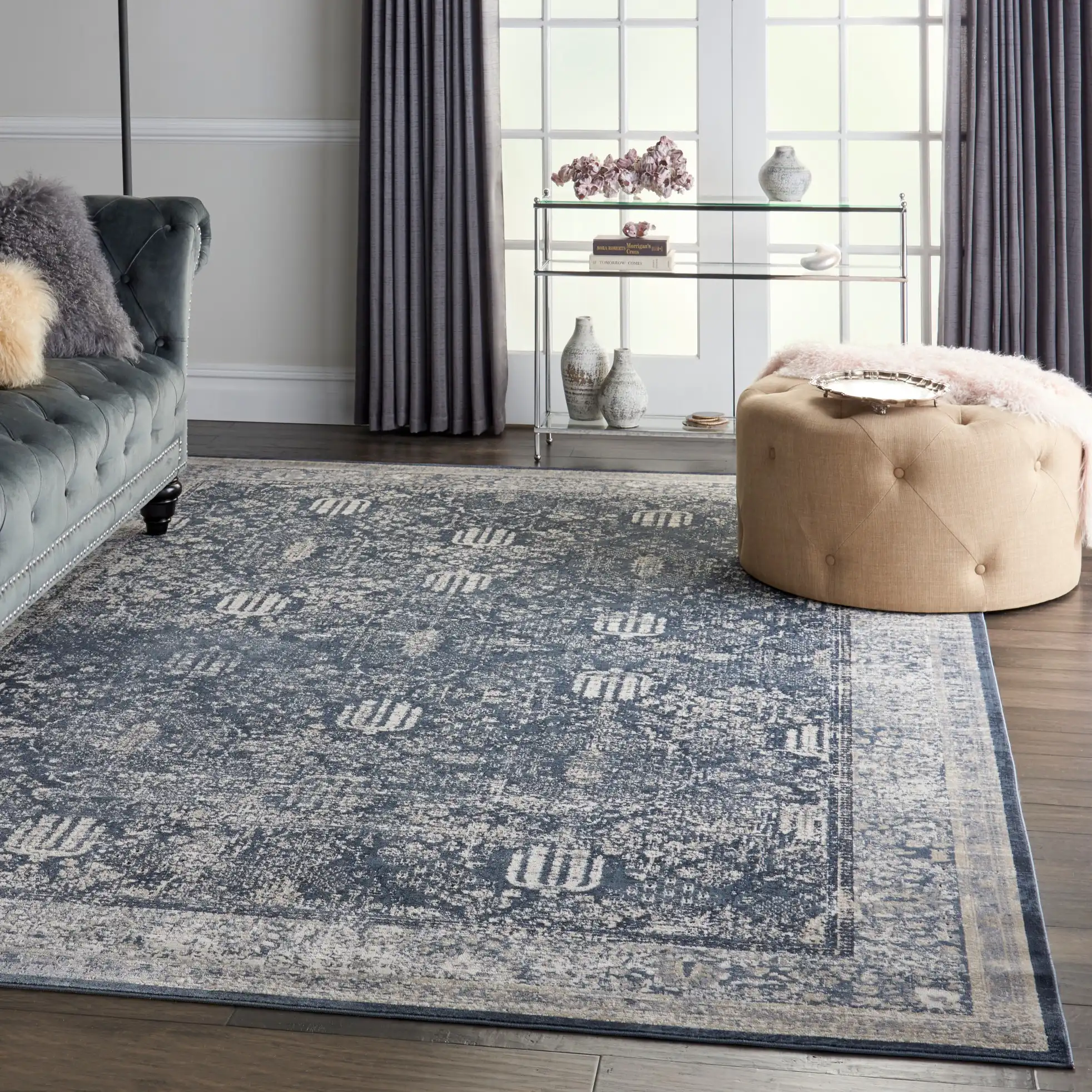 Malta MAI12 Navy Ivory Rug