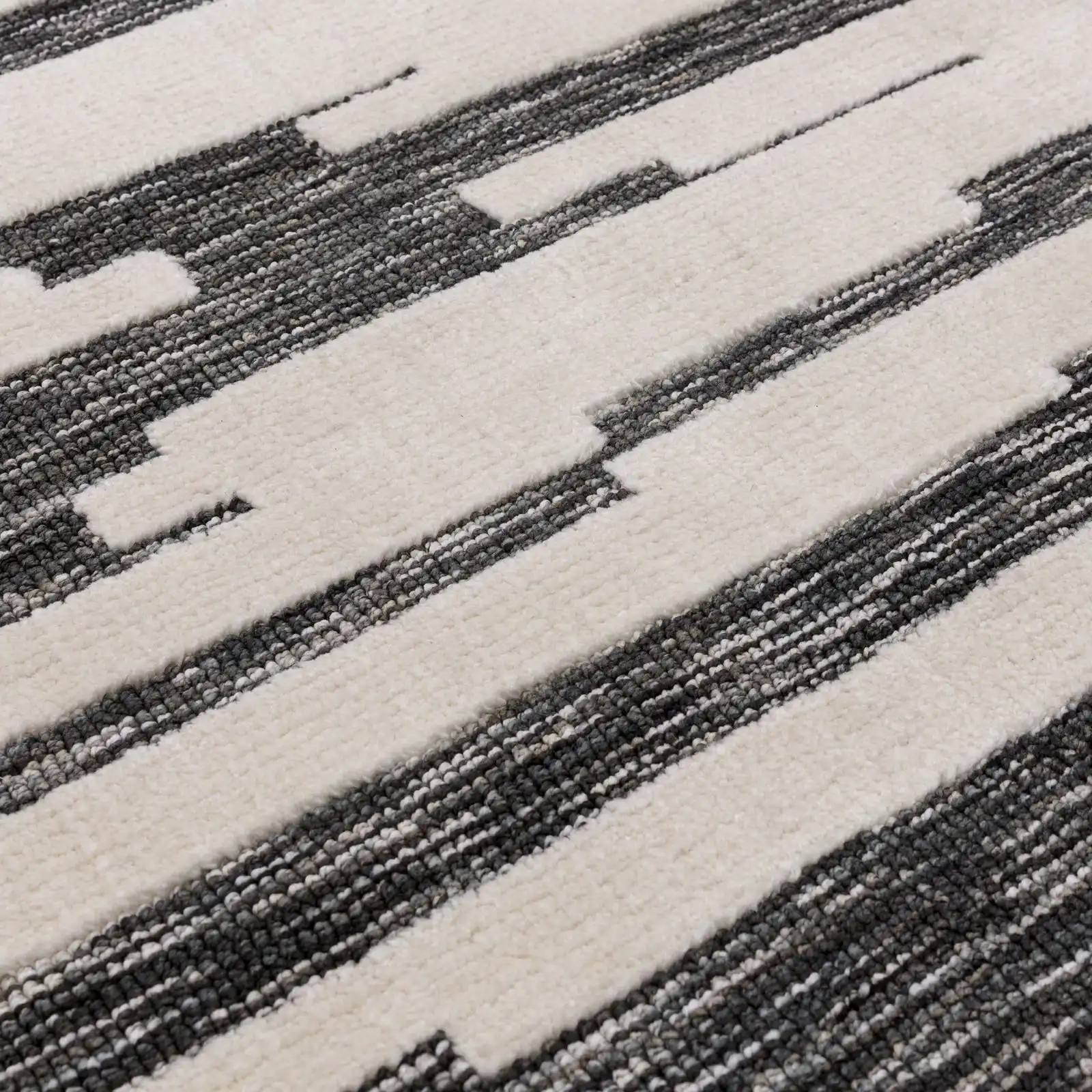 Mason Ikat Rug - Image 3