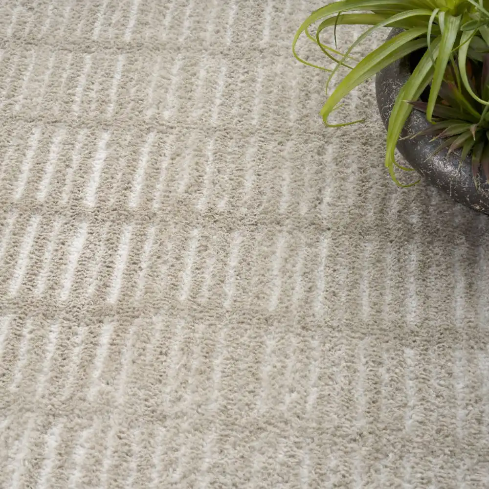 Modern Comfort MNC03 Grey Ivory Rug - Image 3