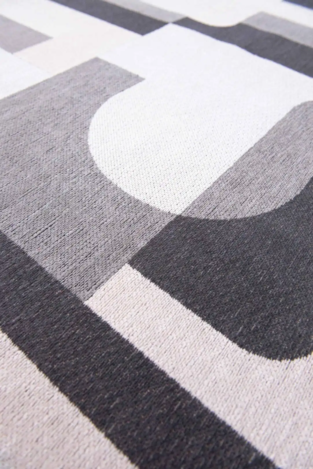 Module Nuance 9206 Saxon Beige Washable Rug - Image 4