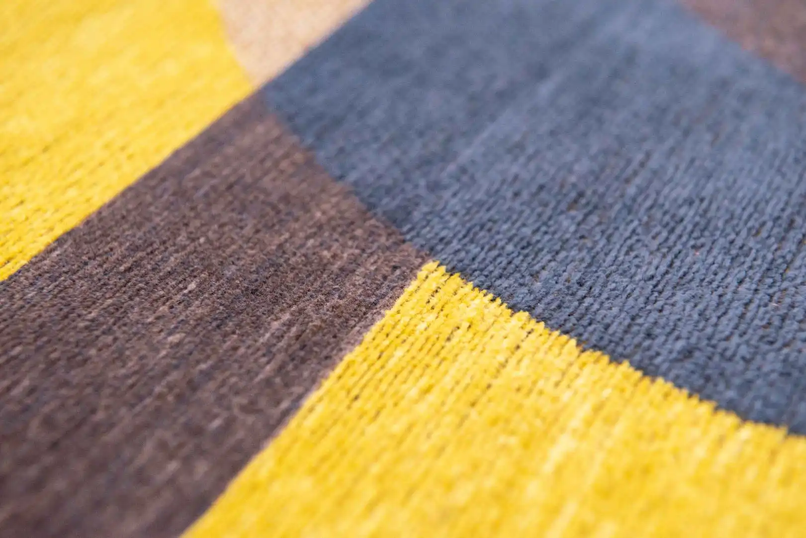 Module Nuance 9210 Yellow Meyer Washable Rug - Image 5