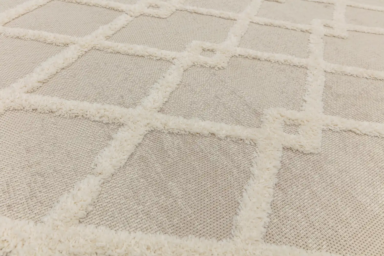 Monty MN07 Beige Cream Diamond Rug - Image 3