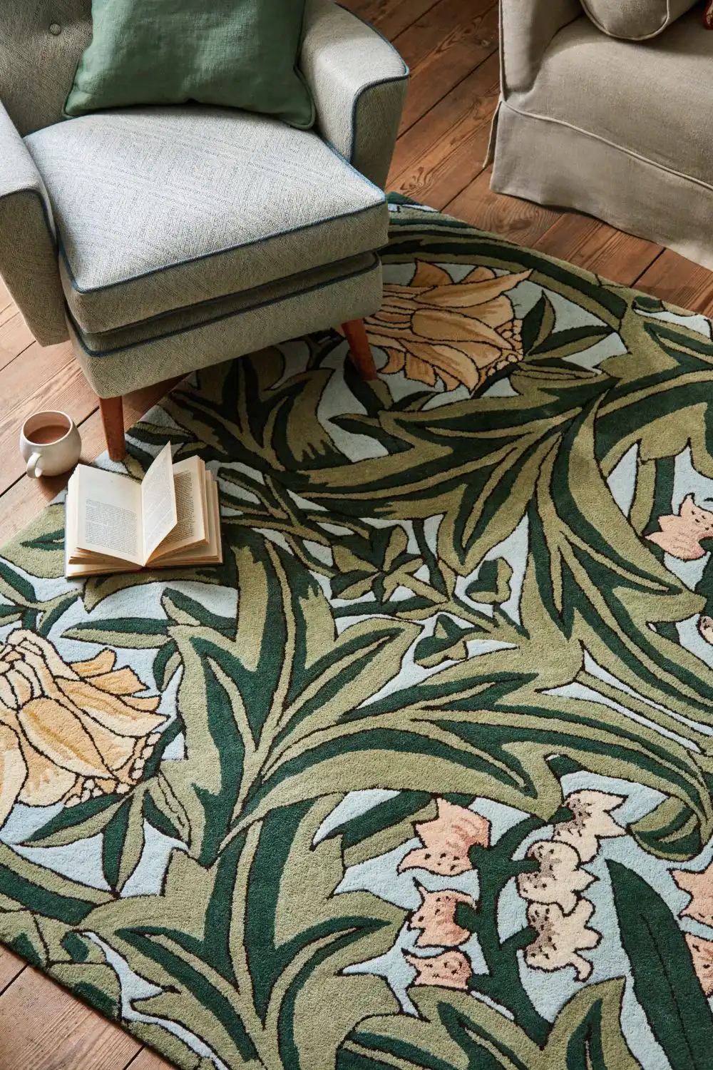 Morris & Co Bluebell Leafy Arbour Green 127607 Rug - Image 3