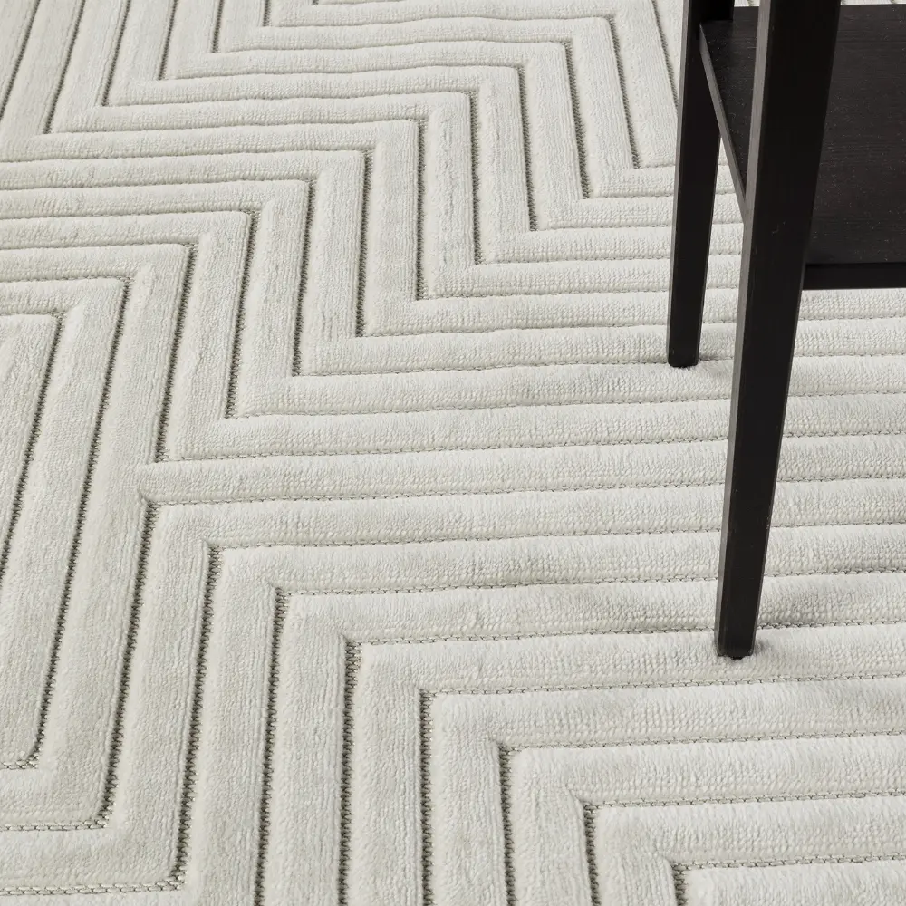 Naoko In- & Outdoor 3D High & Low Pile Textured White Rug - Image 2