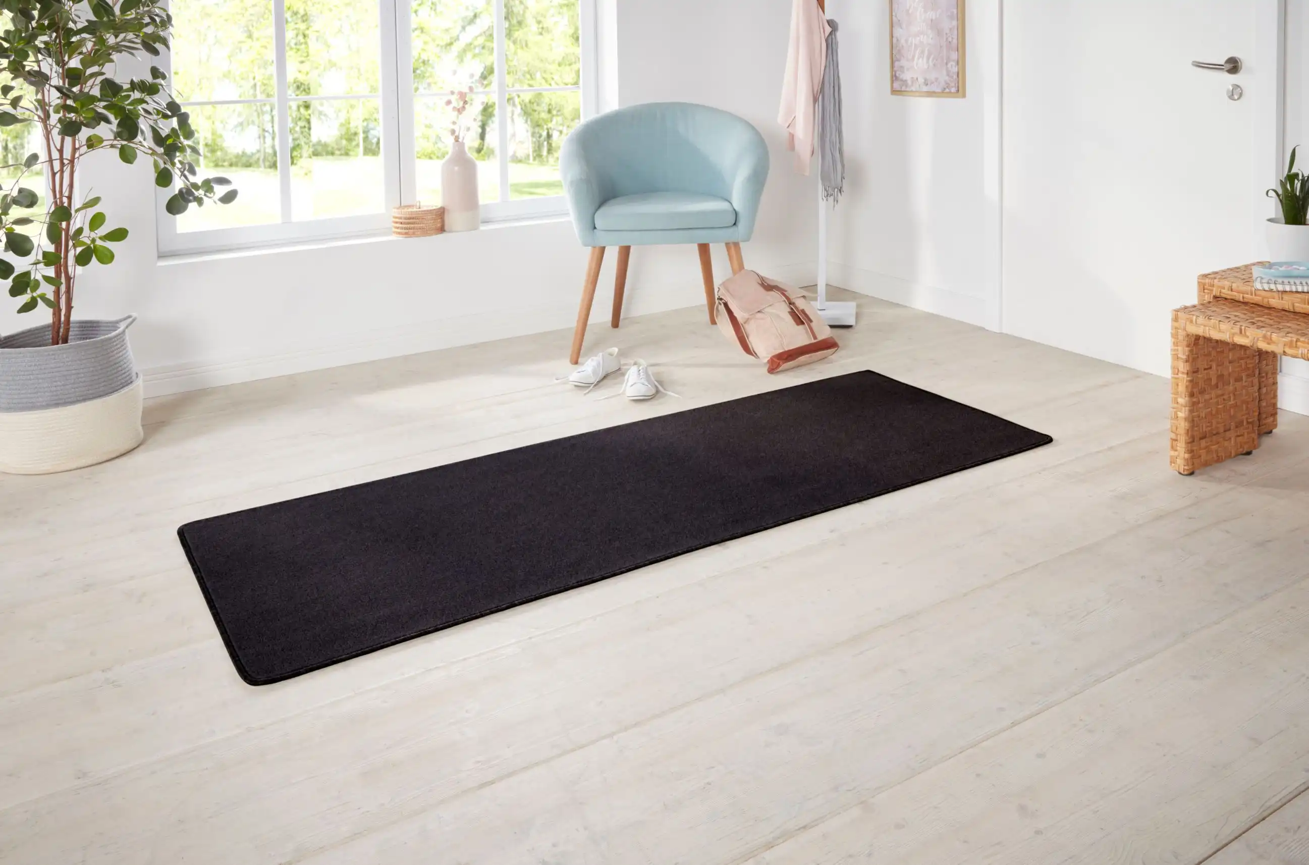 Nasty 102055 Black Rug - Image 4