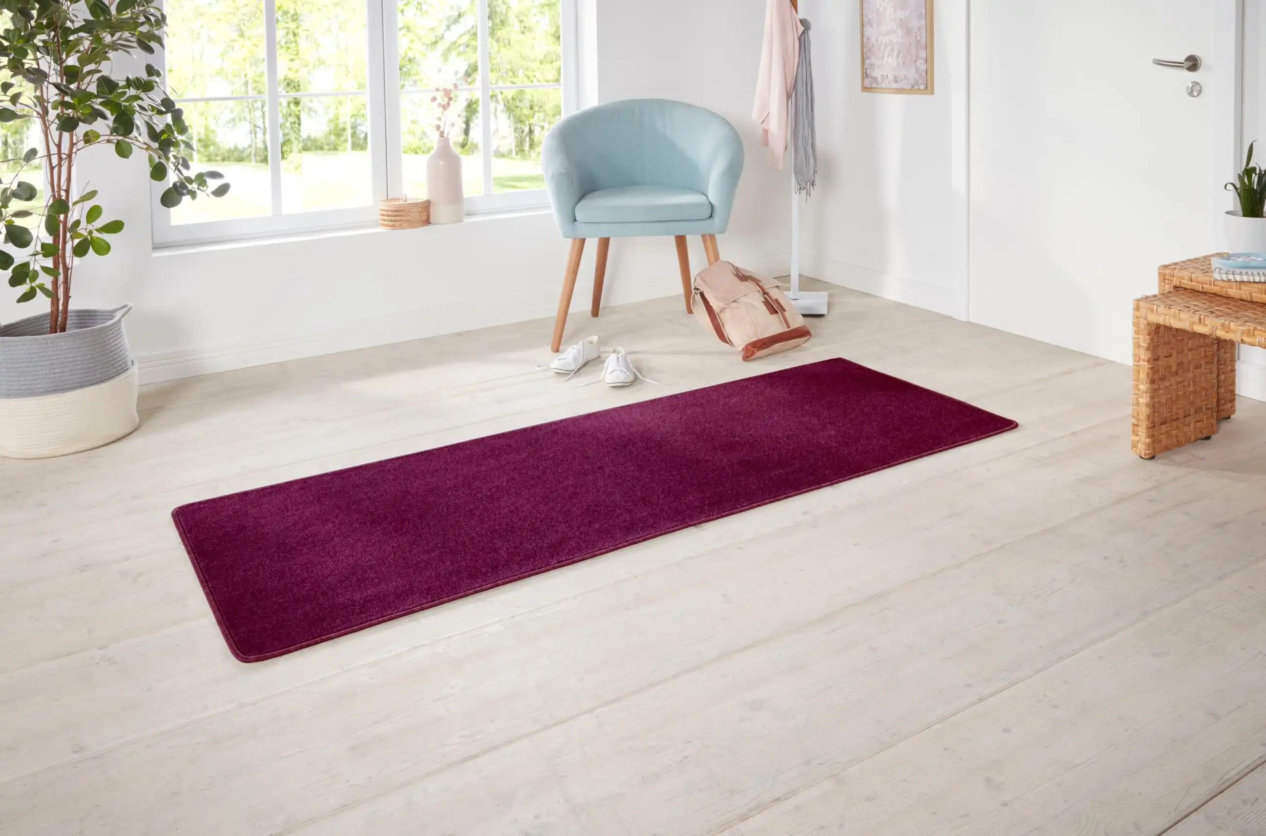 Nasty 102368 Blackberry Rug - Image 4