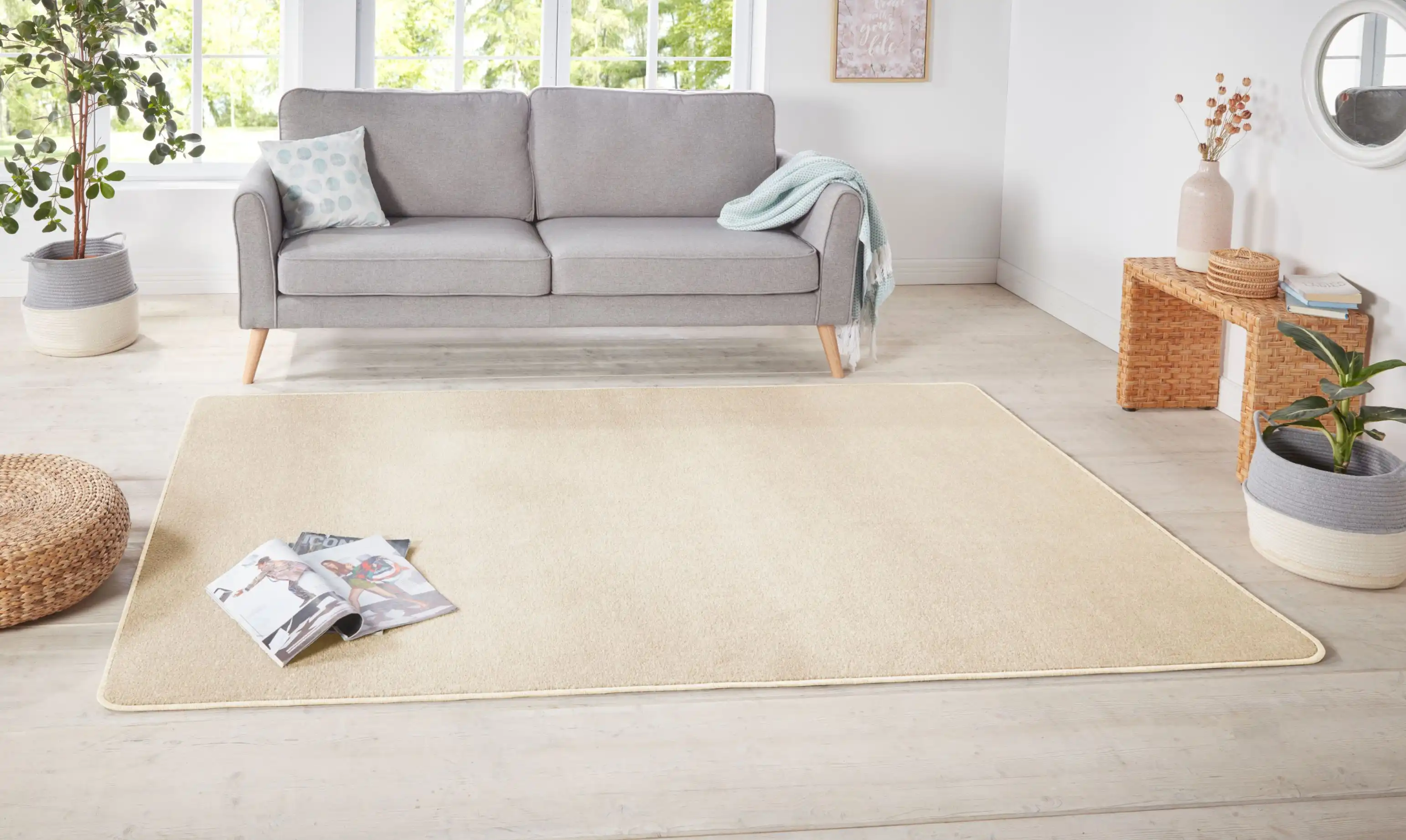 Nasty 101152 Cream Rug
