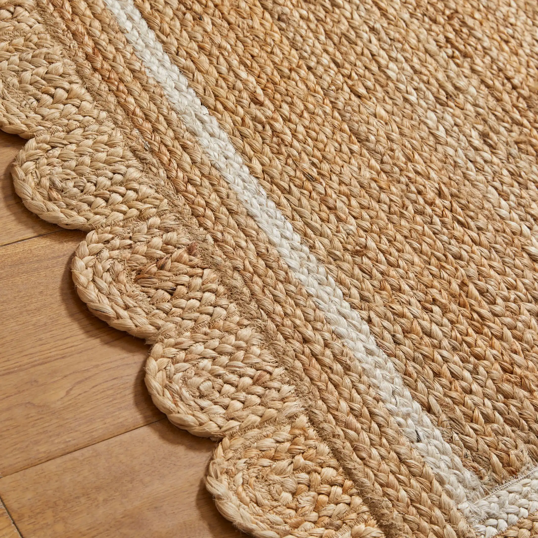 Naturals Border Rug - Image 3