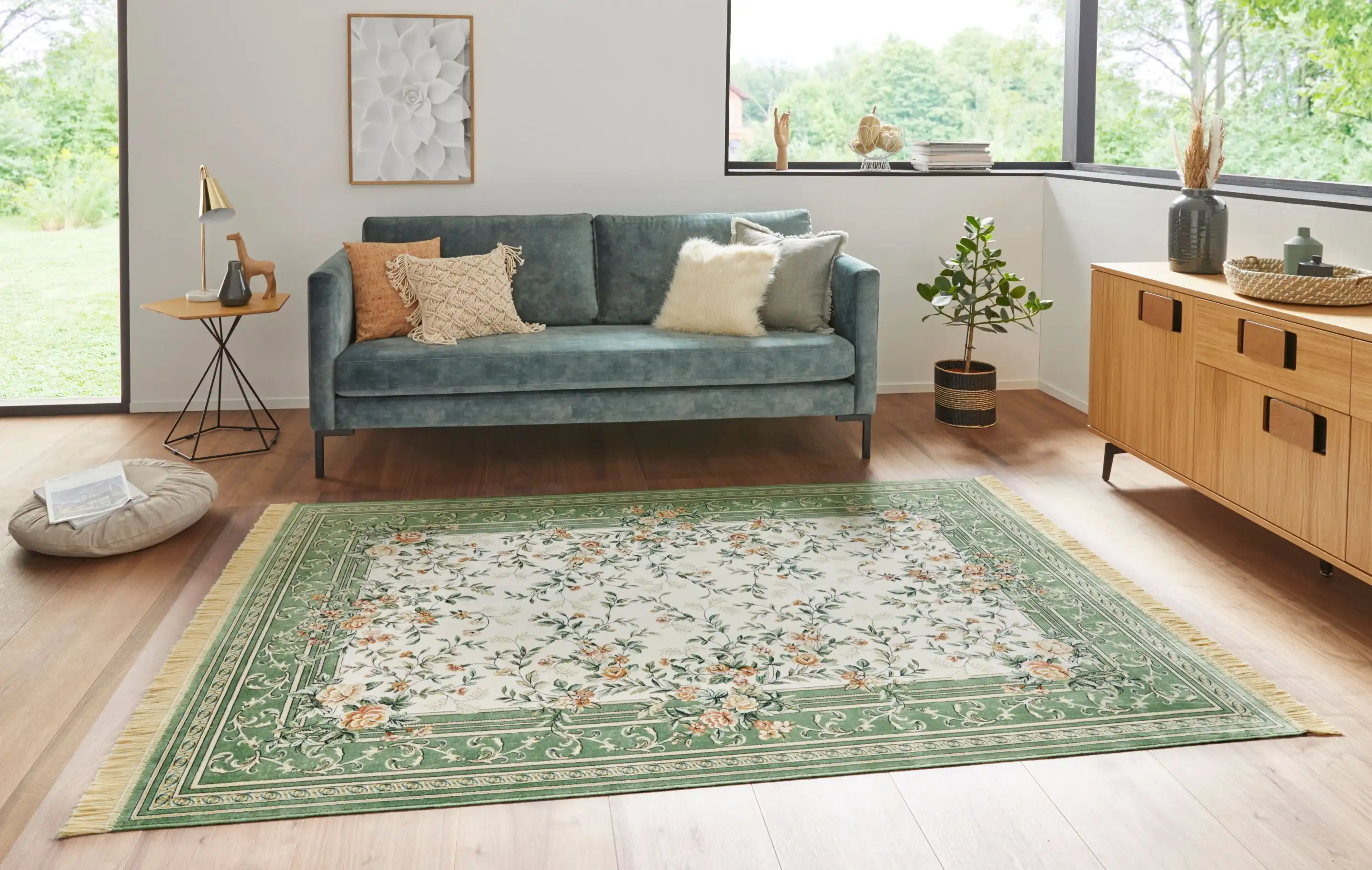 Naveh 104369 Antik Flowers Cream Green Rug