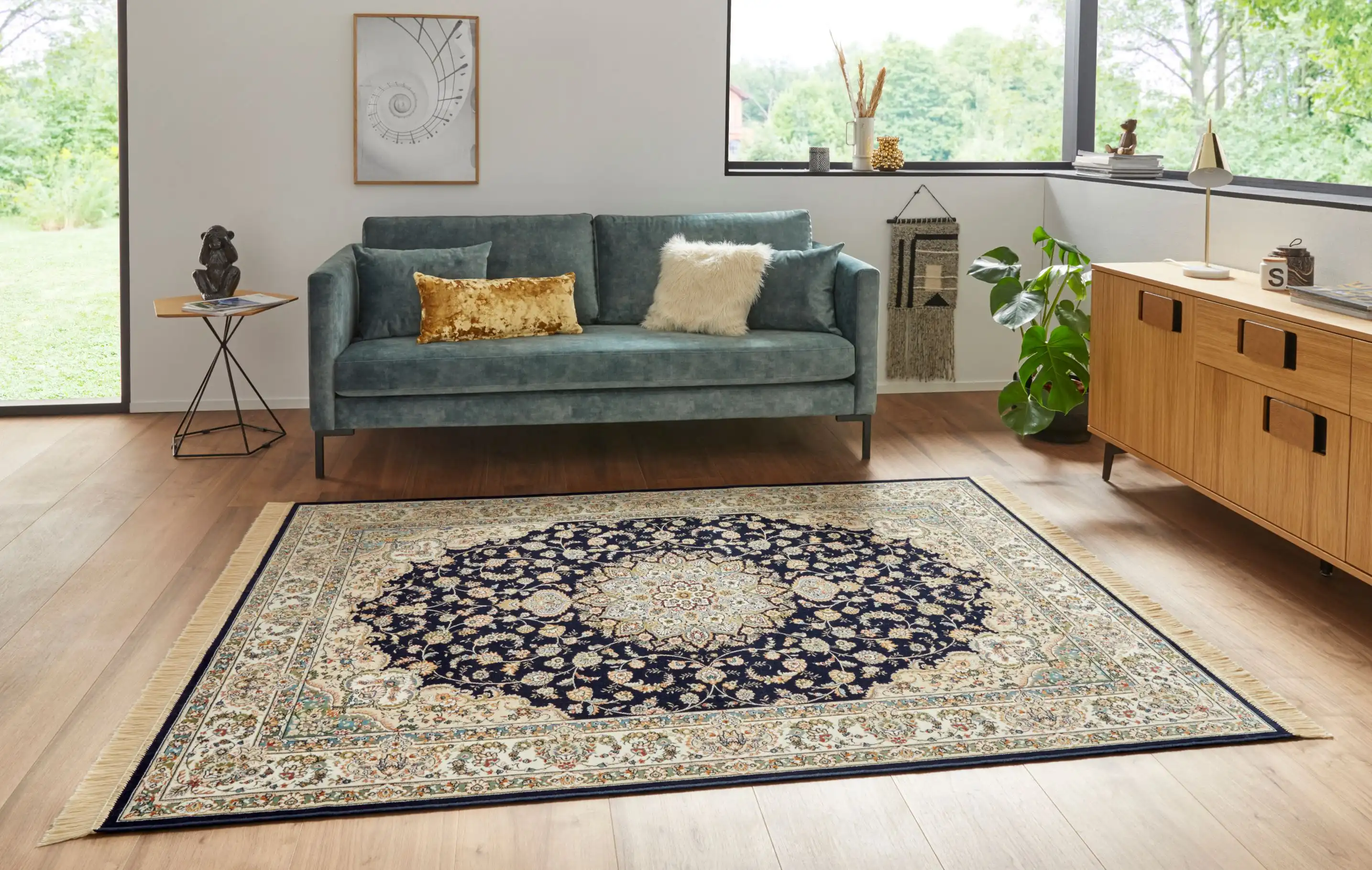 Naveh 104378 Antik Nain Dark Blue Cream Rug