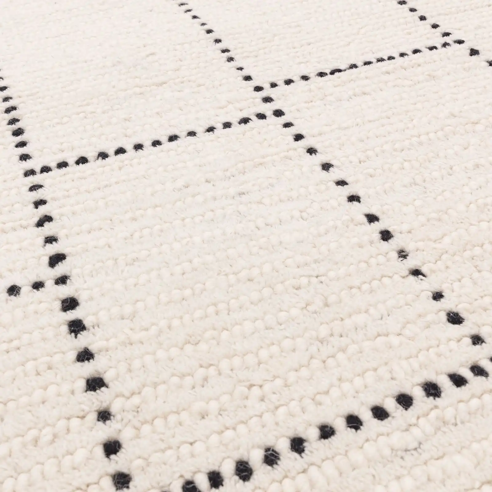 Nepal Cream Black Tile Rug - Image 3