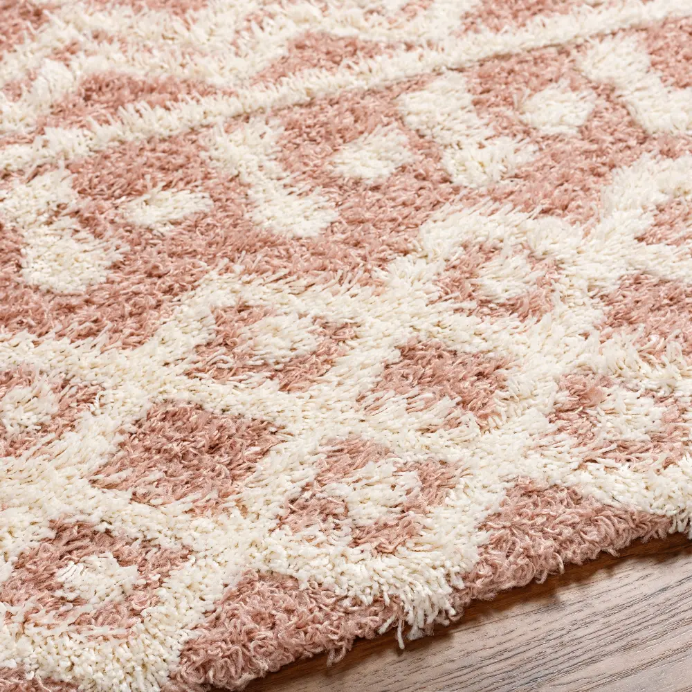 Nour Shaggy Geometric Plush Pile Peach Rug - Image 3