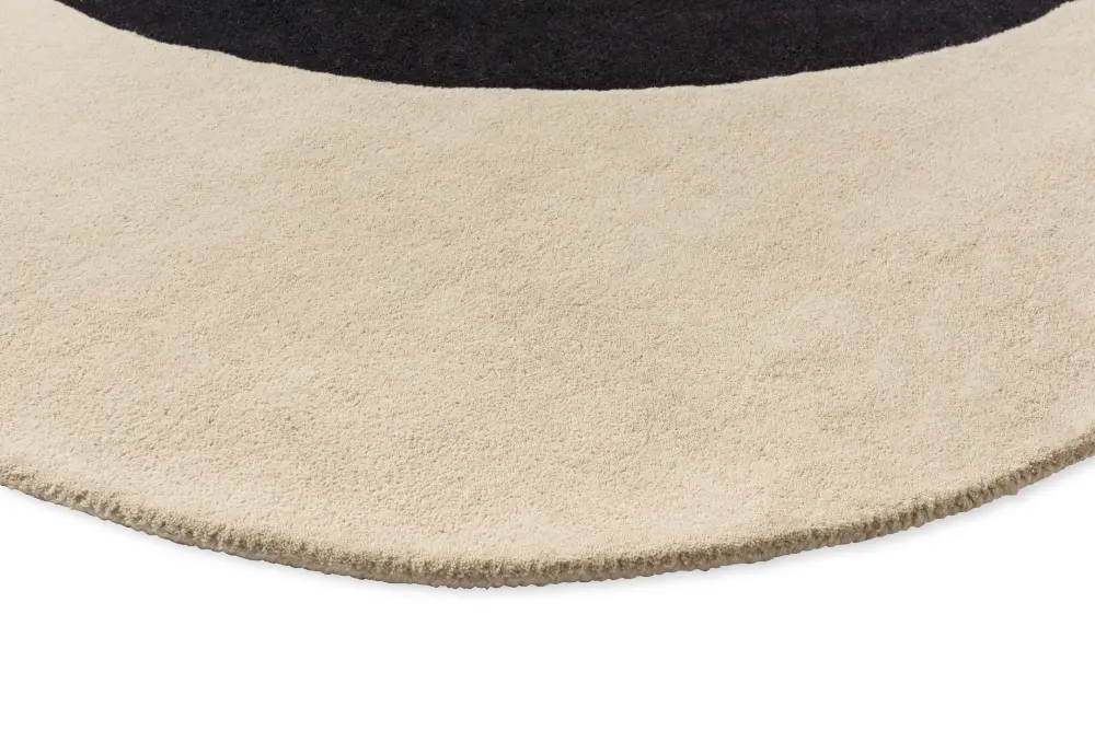 Orla Kiely Flower Spot Ecru/Black 158409 Rug - Image 5