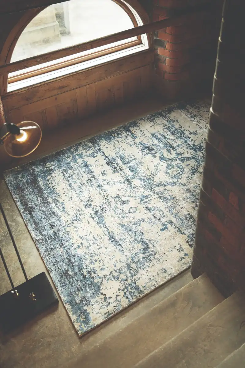 Persia Guru midnight and oyster Rug - Image 3