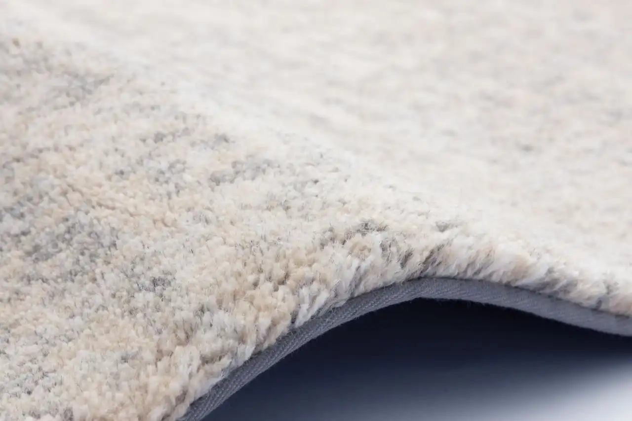 Platinum Calisia M Fam Alabaster Rug - Image 3