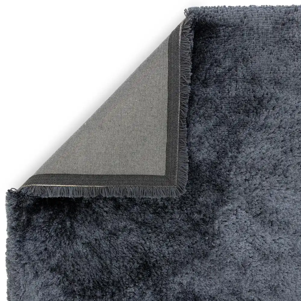 Plush Navy Rug - Image 4