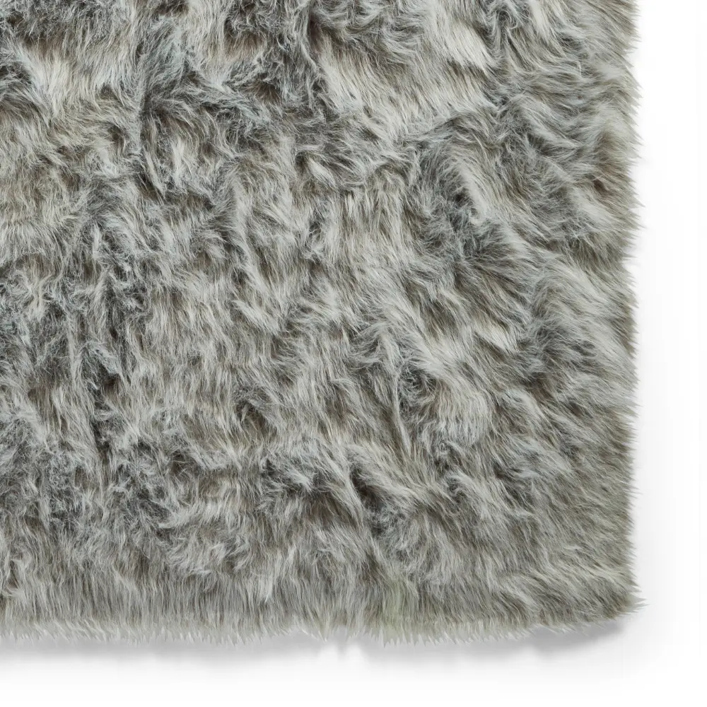 Polar Plush Light Grey Soft Shaggy Rug - Image 9