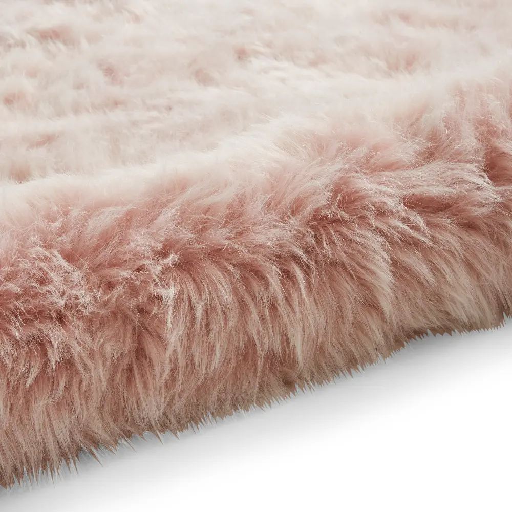 Polar Plush Rose Soft Shaggy Rug - Image 9
