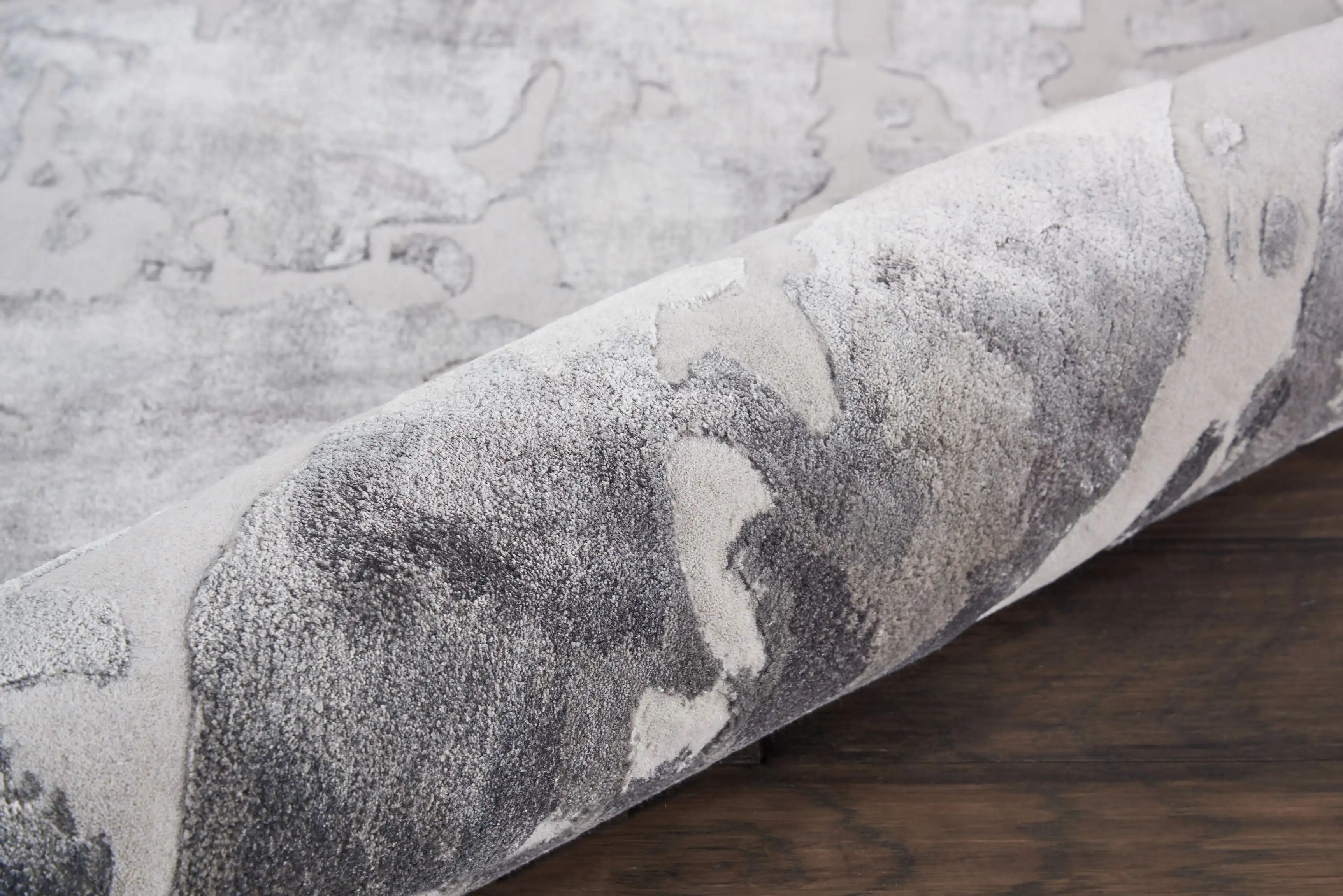 Prismatic PRS12 Silver Grey Rug - Image 4