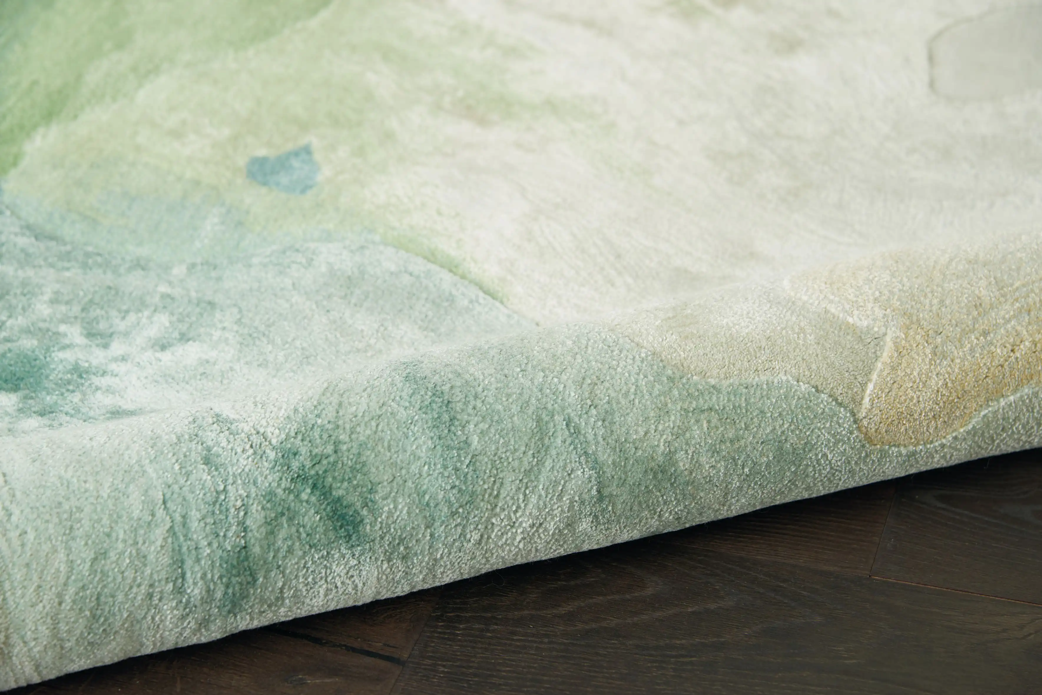 Prismatic PRS16 Seafoam Rug - Image 4