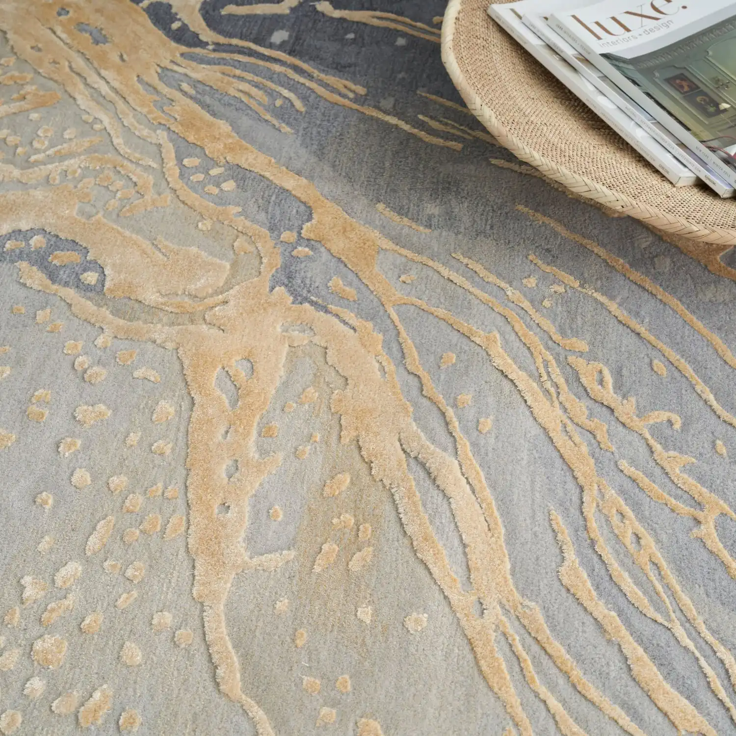 Prismatic PRS28 Grey Gold Rug - Image 3