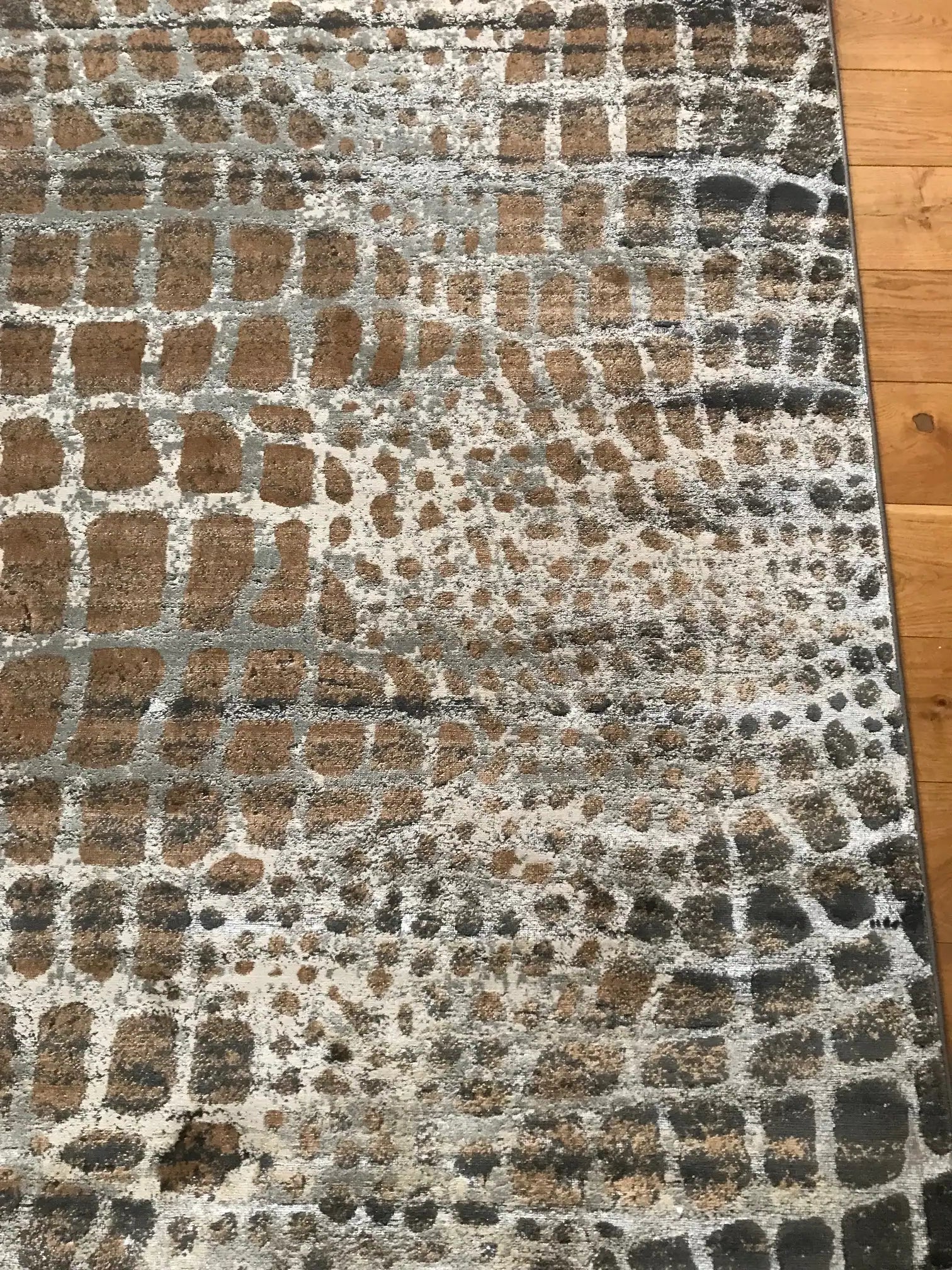 Quantum QU02 Giraffe Rug - Image 5