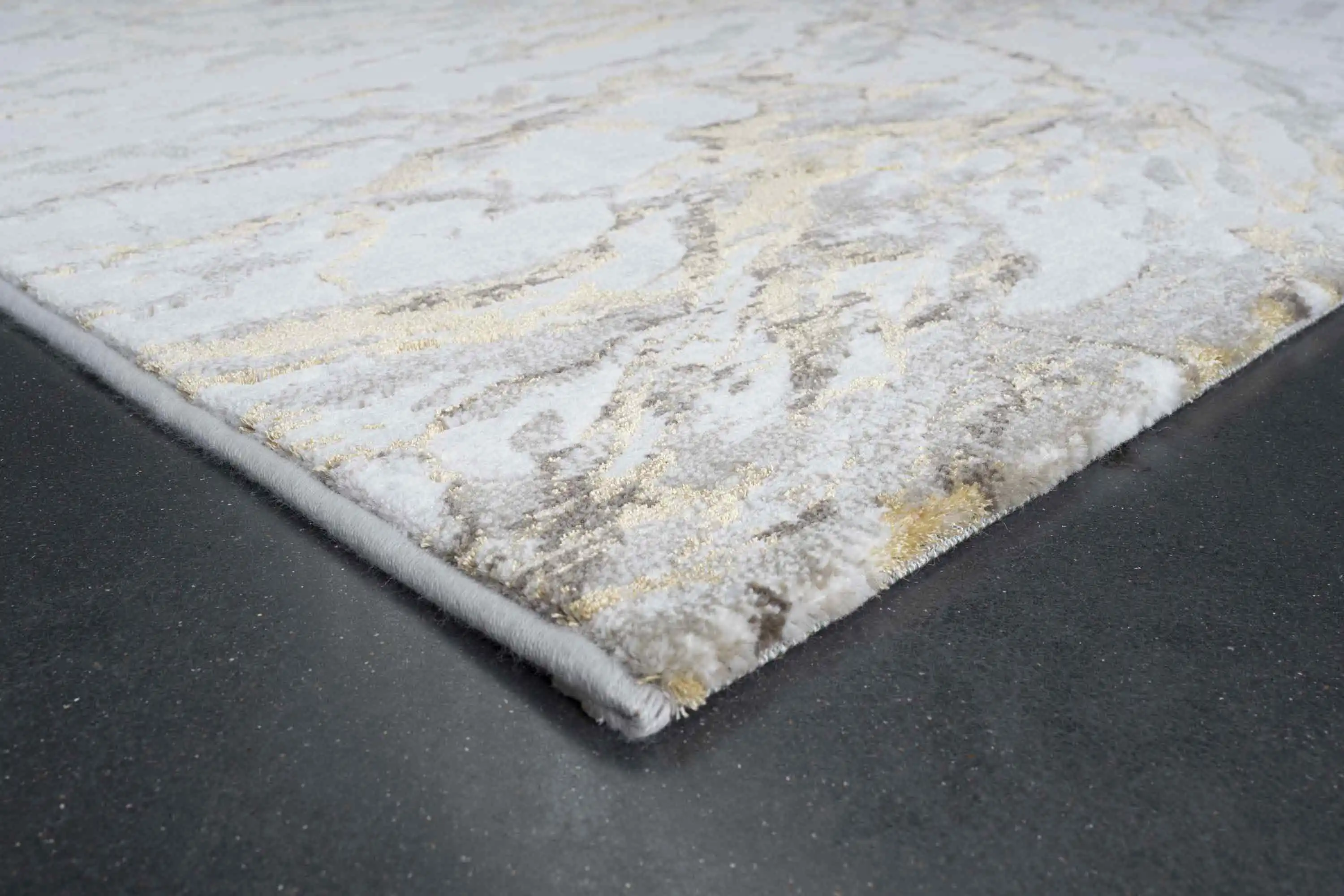Quartz 083 0001 6121 Rug - Image 3