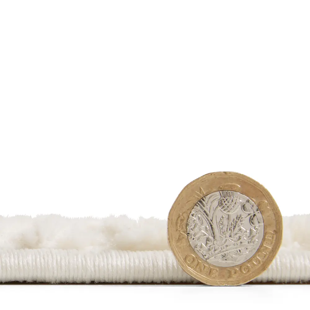Catherine Lansfield Retro Circles Cream - Washable - Image 8