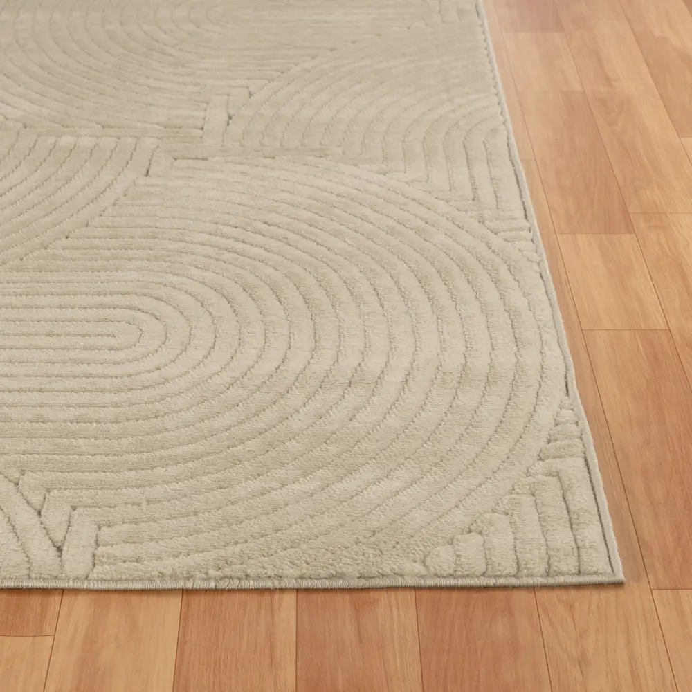 Reyko In- & Outdoor 3D High & Low Pile Textured Beige Rug - Image 2