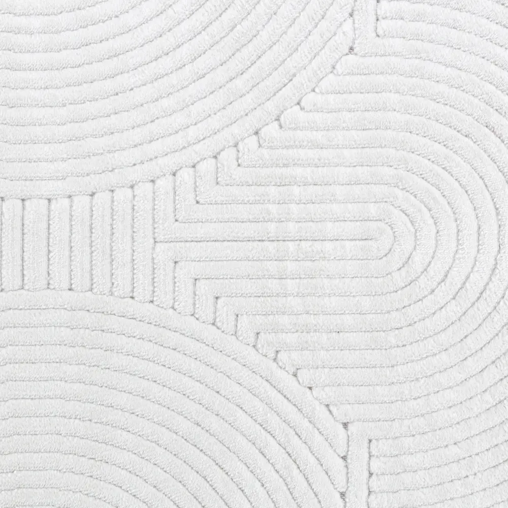 Reyko In- & Outdoor 3D High & Low Pile Textured White Rug - Image 4