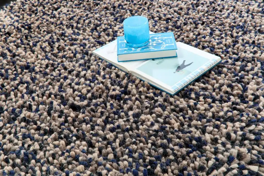 Rocks Shaggy Navy Rug - Image 2
